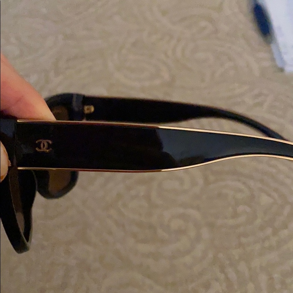 COPY - Chanel sunglasses - Picture 2 of 4